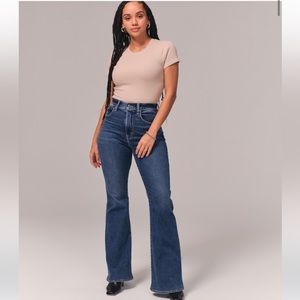 Curve Love Ultra High Rise Flare Jean, dark wash, 28 short